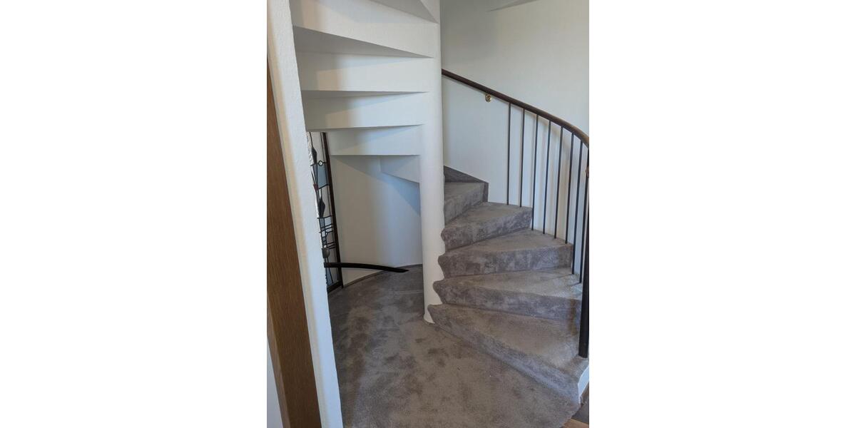 Einfamilienhaus Cloppenburg - 2.5 Zimmer, 145 m&sup2;, 1.095&euro; | Angebot:24602397