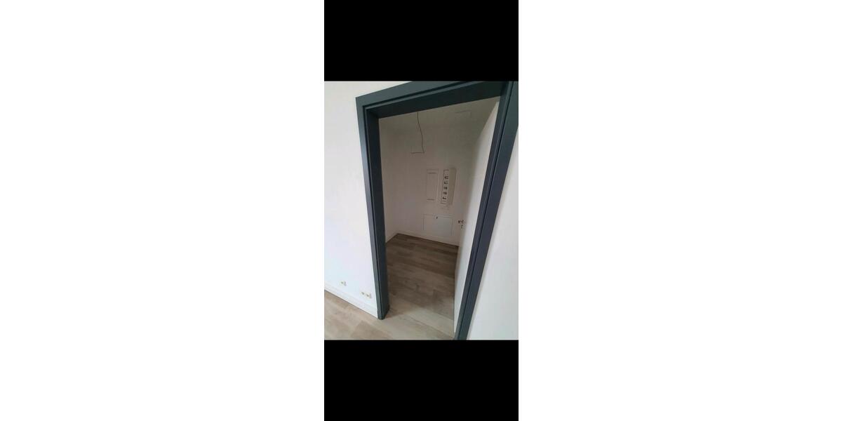 Etagenwohnung Burg - 4 Zimmer, 111 m&sup2;, 1.270&euro; | Angebot:25723608