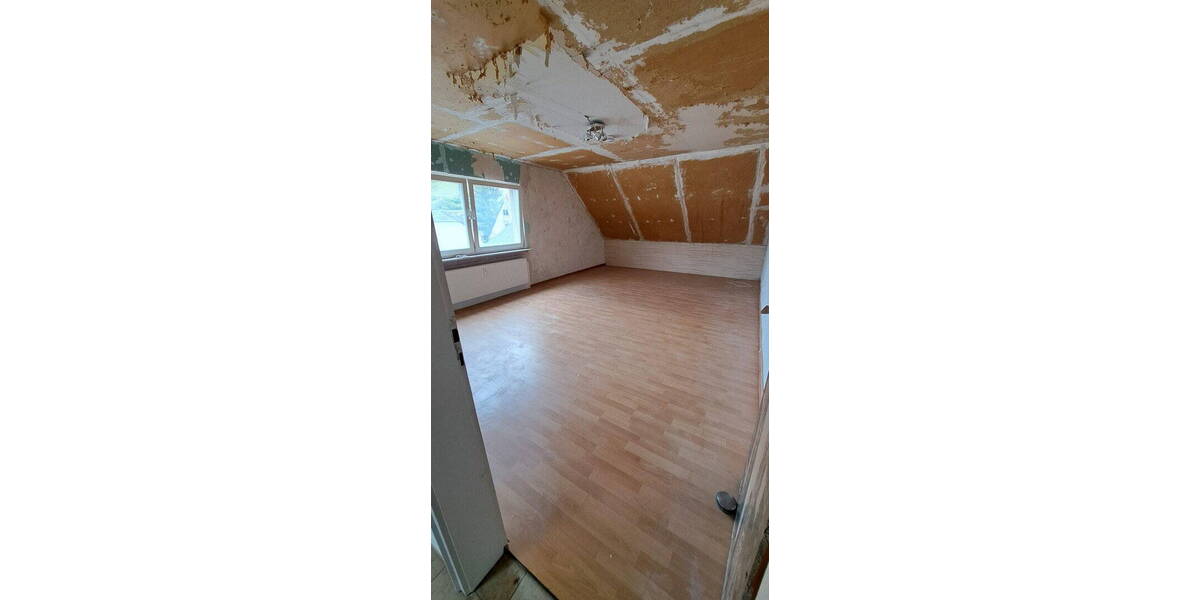 Etagenwohnung Oberdiebach - 4 Zimmer, 100 m&sup2;, 800&euro; | Angebot:26818925