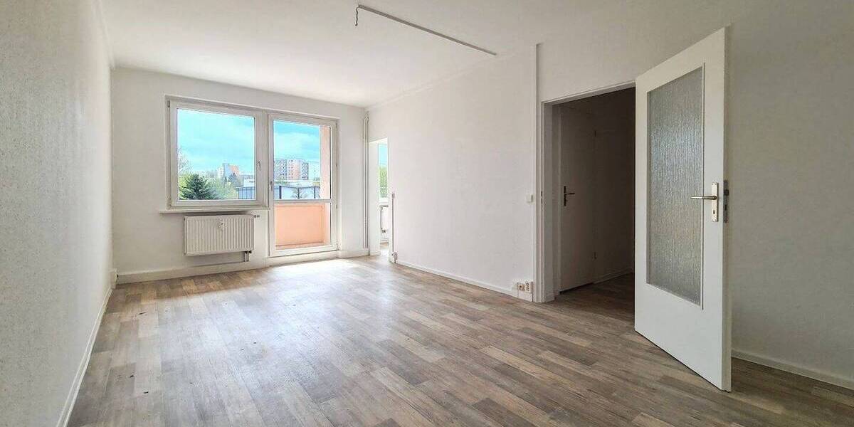 Etagenwohnung Freiberg Freiberg West - 3 Zimmer, 58 m&sup2;, 330&euro; | Angebot:26759101