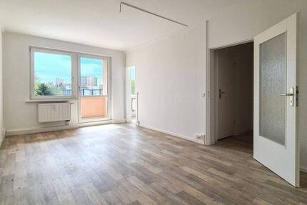Wohnung Freiberg Freiberg West - 3 Zimmer, 58 m&sup2;, 330&euro; | Angebot:26759101