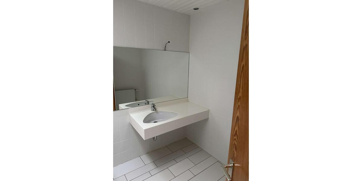 Reihenhaus Springe - 3 Zimmer, 134 m&sup2;, 990&euro; | Angebot:20526424