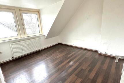 Kleine 2 Zimmerwohnung im Dachgeschoss 1 zimmer