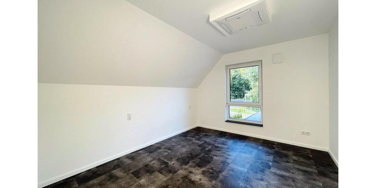 Stilvolles Neubau-Haus: Modernes Wohnen mit Traumküche und Garten 4 zimmer