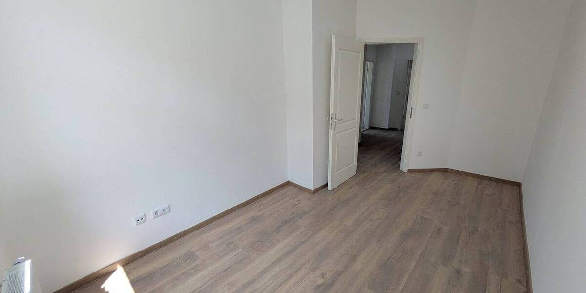 Etagenwohnung Chemnitz Sonnenberg - 3 Zimmer, 65 m&sup2;, 423&euro; | Angebot:26758907