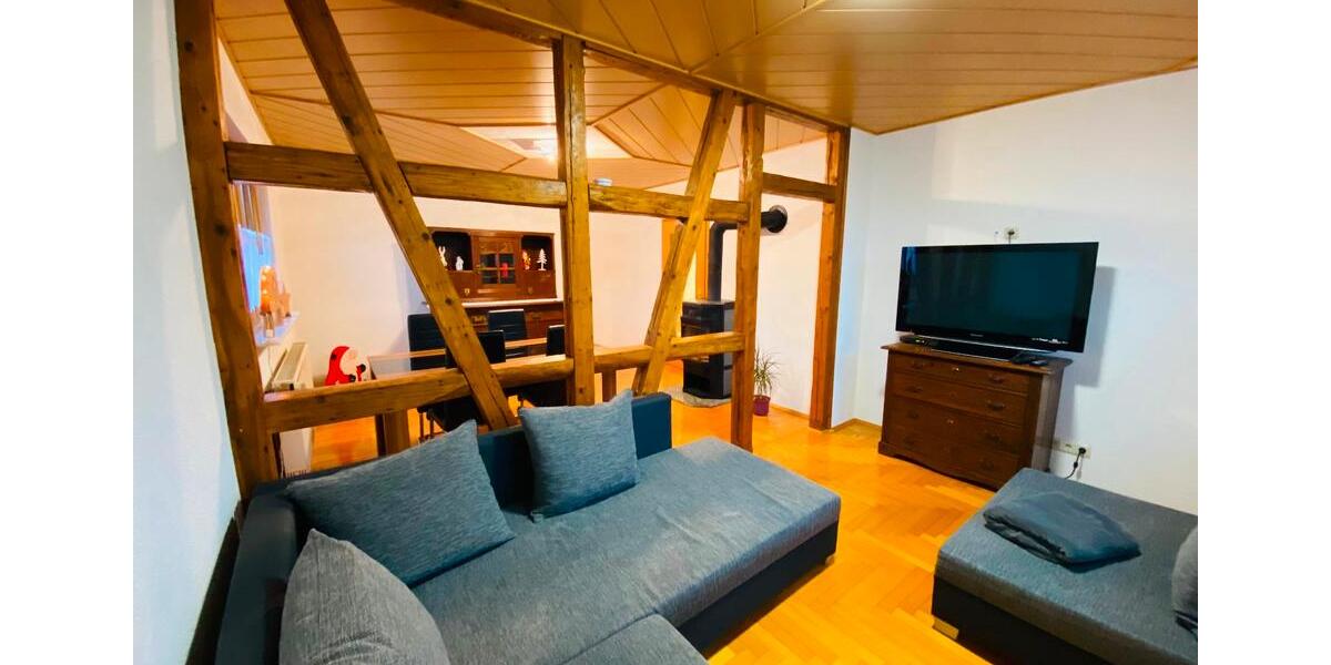 Wohnen auf Zeit Hildburghausen - 50 Zimmer, 25 m&sup2;, 20&euro; | Angebot:9752574