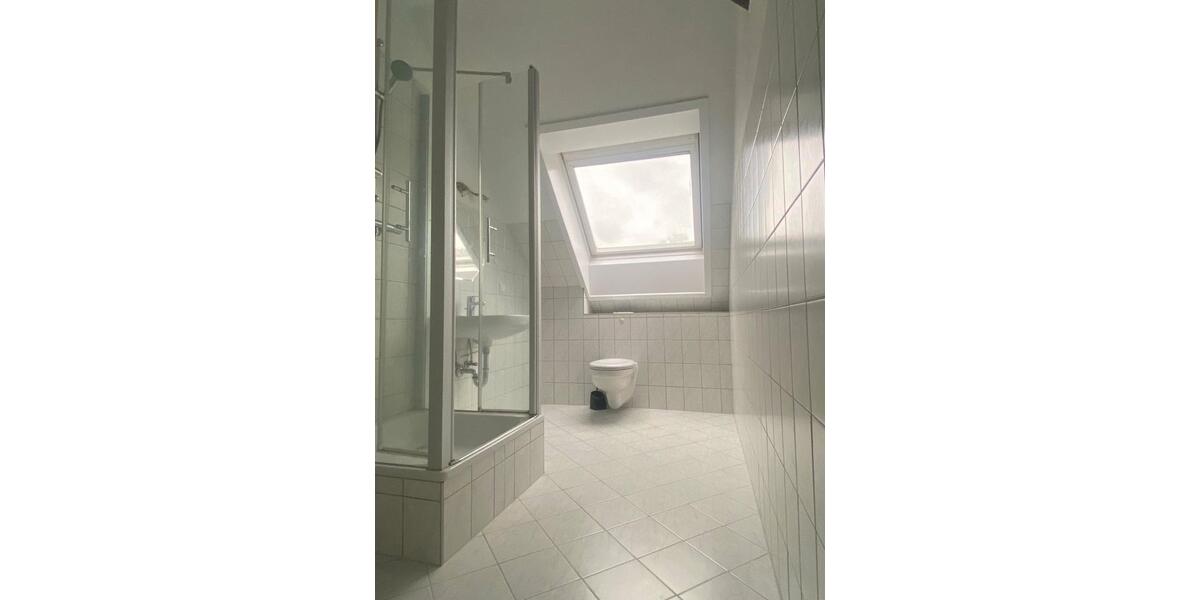 Dachgeschoßwohnung Zwickau Zwickau-West - 2 Zimmer, 56 m&sup2;, 340&euro; | Angebot:26649282