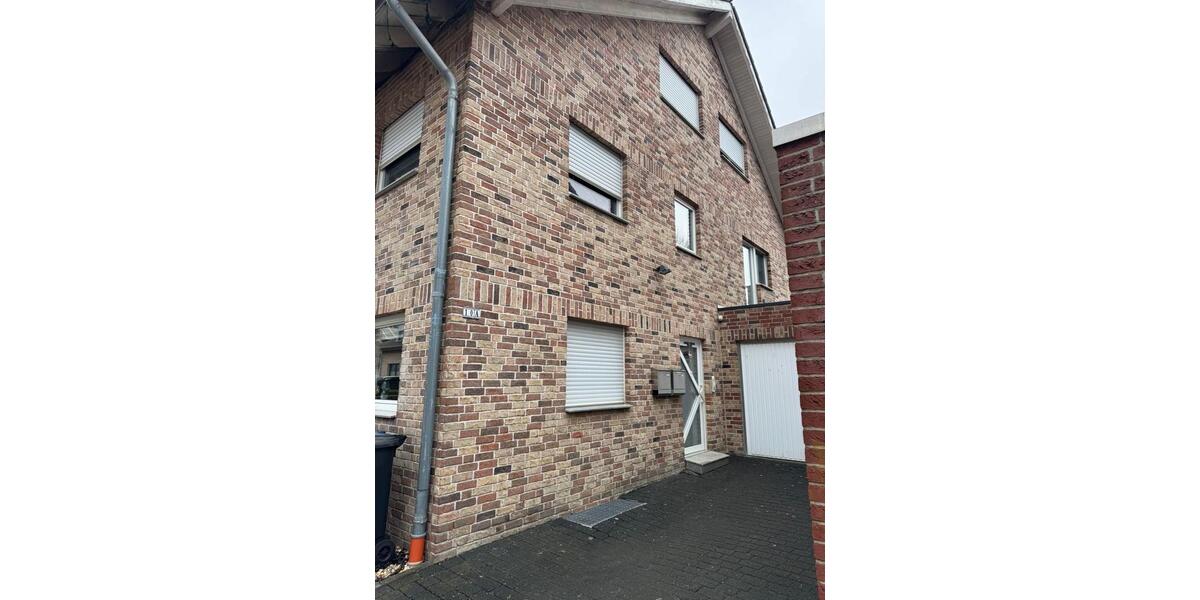 Erdgeschoßwohnung Titz - 3 Zimmer, 94 m&sup2;, 990&euro; | Angebot:25151196