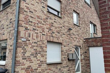 Wohnung Titz - 3 Zimmer, 94 m&sup2;, 990&euro; | Angebot:25151196