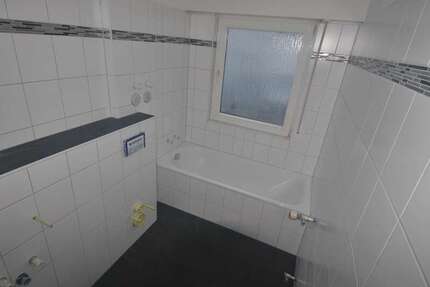 Wohnung zum Mieten in Obertshausen-Hausen 720 € 70 m² 3 zimmer