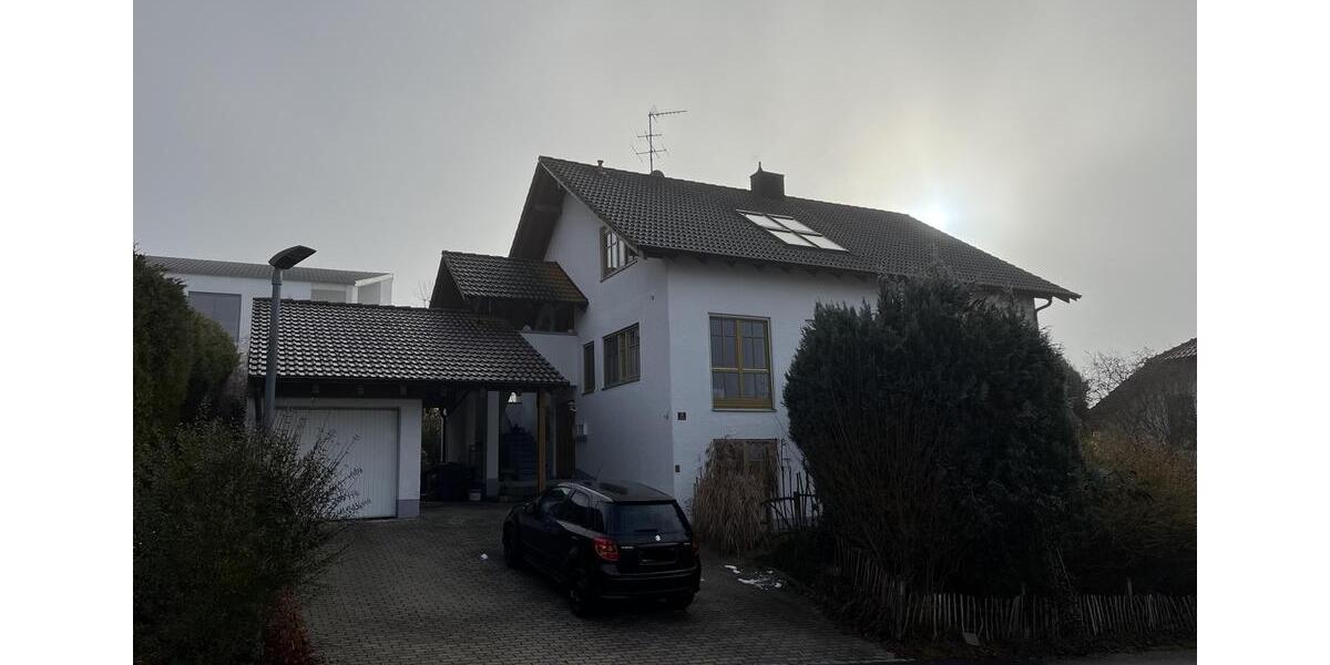 wunderschöne Dachgeschosswohnung mit Alpenblick 2 zimmer