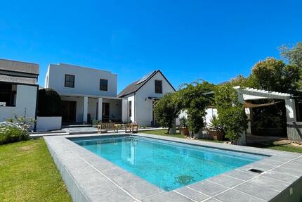 Keine Lust auf die Kälte? WG-Zimmer in Südafrika zu vermieten. 16 zimmer