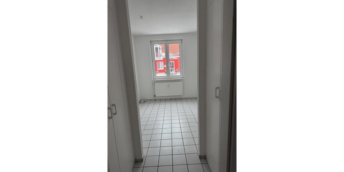 Etagenwohnung Plau am See - 3 Zimmer, 72 m&sup2;, 615&euro; | Angebot:25483761