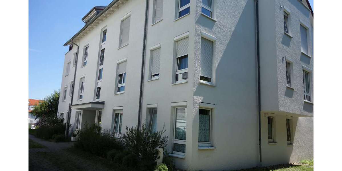 Etagenwohnung Winnenden - 3 Zimmer, 82 m&sup2;, 880&euro; | Angebot:25094574