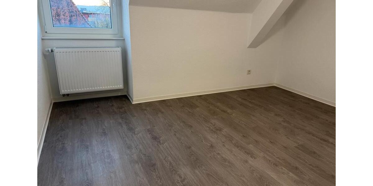 Dachgeschoßwohnung Bad Hersfeld - 2 Zimmer, 55 m&sup2;, 750&euro; | Angebot:24840573