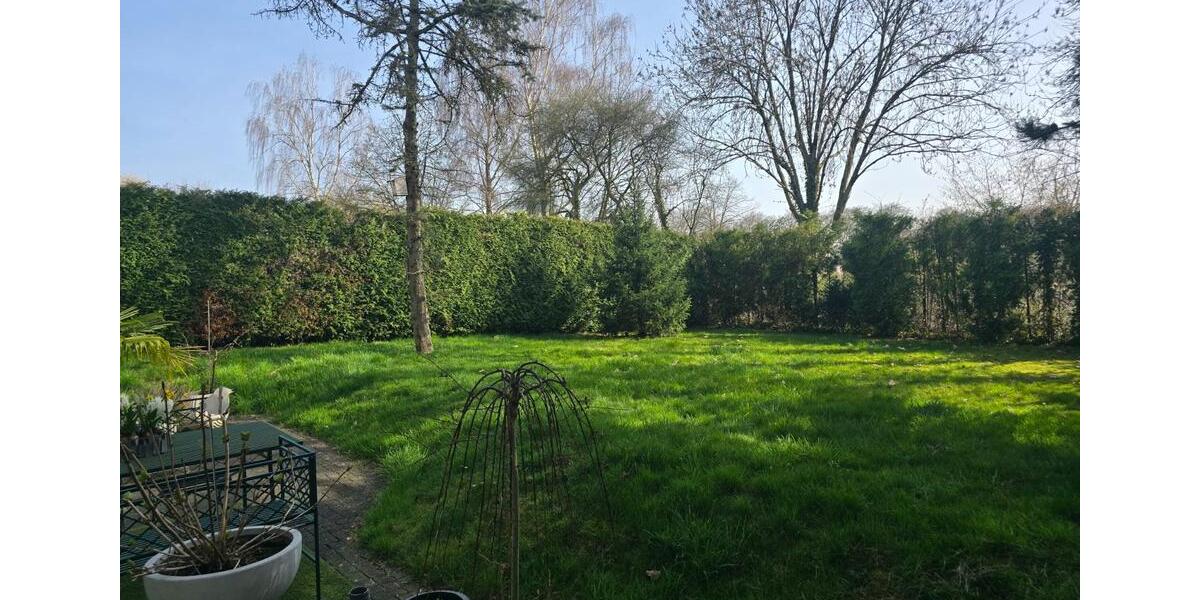 Etagenwohnung Neunkirchen-Seelscheid Seelscheid - 3 Zimmer, 106 m&sup2;, 1.000&euro; | Angebot:25417056