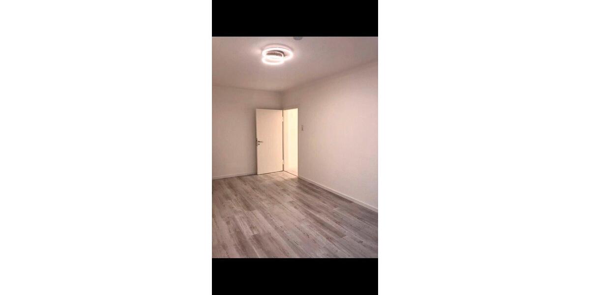 Etagenwohnung Neunkirchen - 4 Zimmer, 90 m&sup2;, 700&euro; | Angebot:26519225