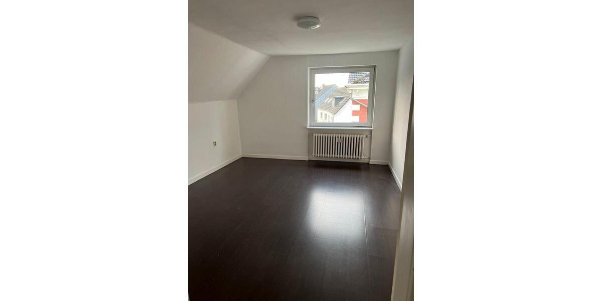 Dachgeschoßwohnung Lüdenscheid Staberg - 2 Zimmer, 60 m&sup2;, 400&euro; | Angebot:27611966