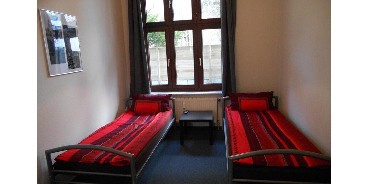 Etagenwohnung Neumünster - 2 Zimmer, 65 m&sup2;, 900&euro; | Angebot:23689350