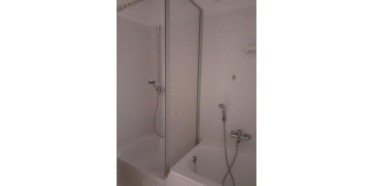 Helle 2,5 Zimmer Wohnung in zentrumsnaher Lage von Engen 2.5 zimmer