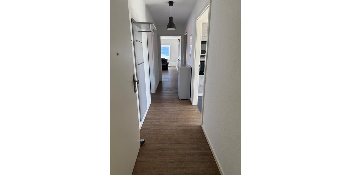 Dachgeschoßwohnung Wilhelmshaven - 2 Zimmer, 89 m&sup2;, 758&euro; | Angebot:20460985
