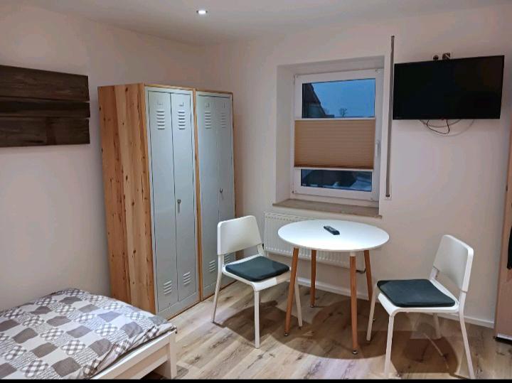 Wohnen auf Zeit Schemmerhofen - 1 Zimmer, 25 m&sup2;, 530&euro; | Angebot:25982151