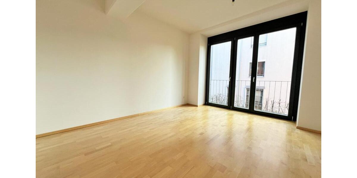 Loft - Studio - Atelier Stuttgart Fasanenhof-Ost - 3 Zimmer, 126 m&sup2;, 1.800&euro; | Angebot:23538088