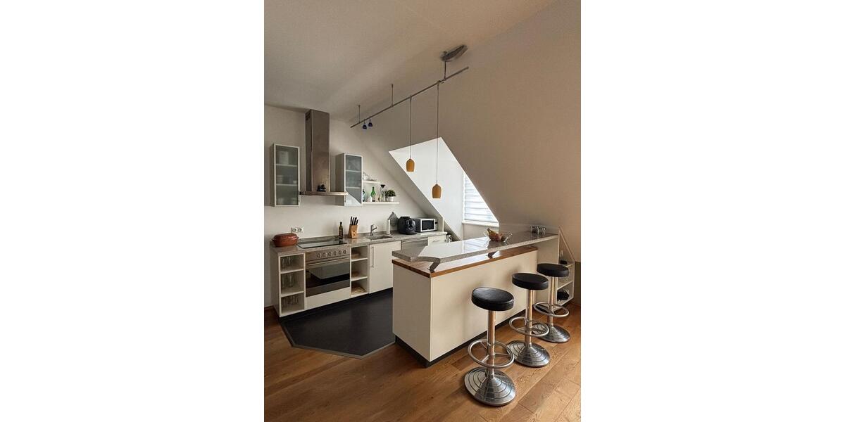 Dachgeschoßwohnung Braunschweig Südstadt- Rautheim- Mascherode - 2 Zimmer, 100 m&sup2;, 1.400&euro; | Angebot:25985557