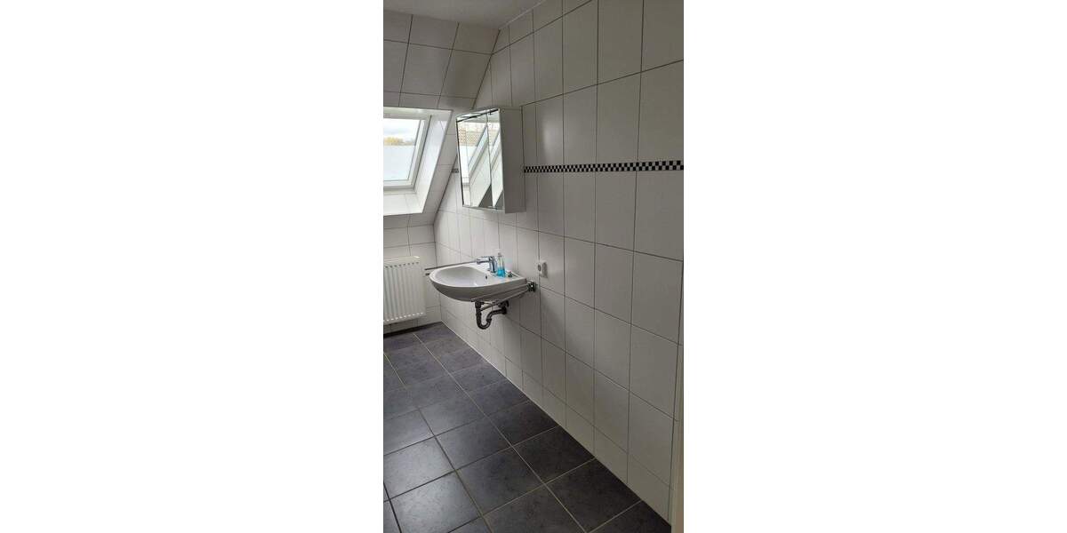 Etagenwohnung Bosau Hutzfeld - 3 Zimmer, 100 m&sup2;, 890&euro; | Angebot:24656807