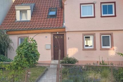 Haus Gemeinschaft in ruhiger Lage mit Garten 16 zimmer