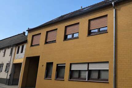Wohnung Rheinbach - 4 Zimmer, 140 m&sup2;, 1.477&euro; | Angebot:27072736