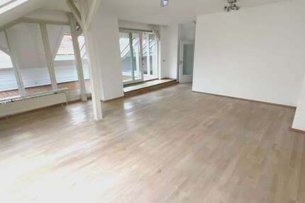 Wohnung Braunschweig Nordstadt - 2 Zimmer, 97 m&sup2;, 850&euro; | Angebot:25294230
