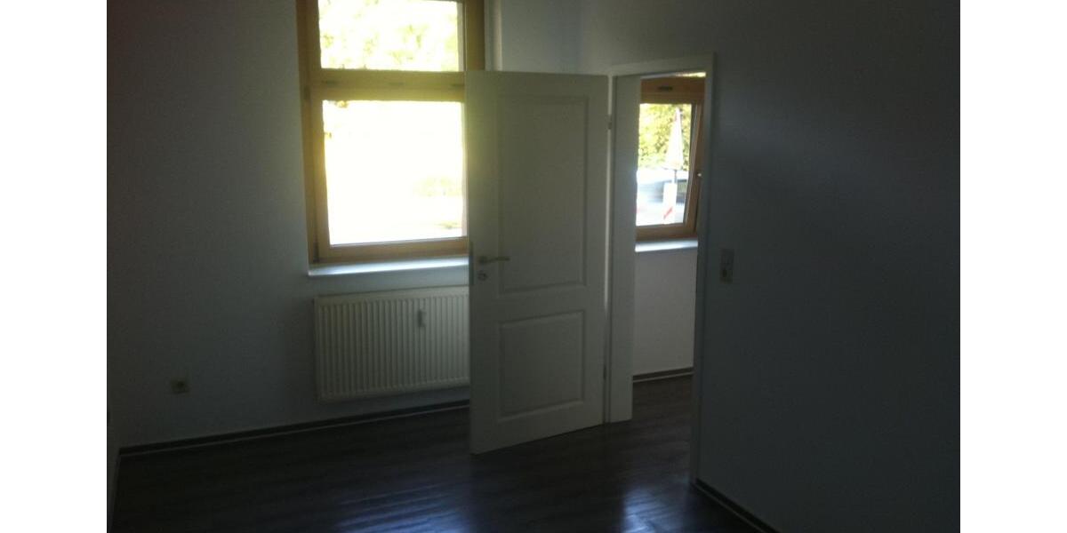 3 Zimmer Wohnung sanierter Altbau 3 zimmer