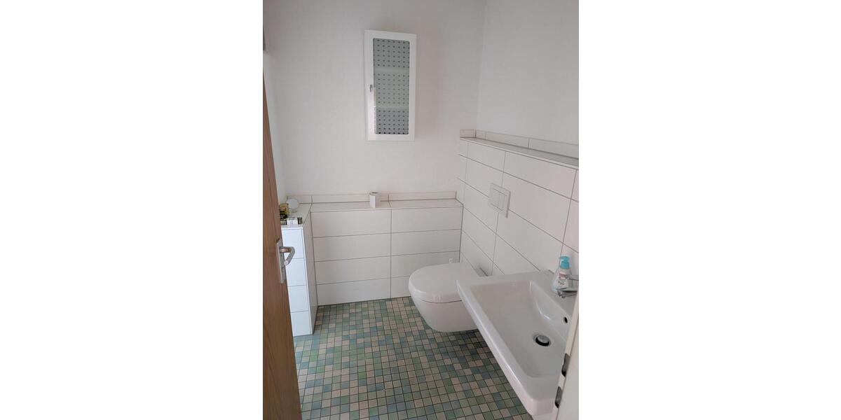 Bungalow Nördlingen - 5 Zimmer, 186 m&sup2;, 1.700&euro; | Angebot:25963068