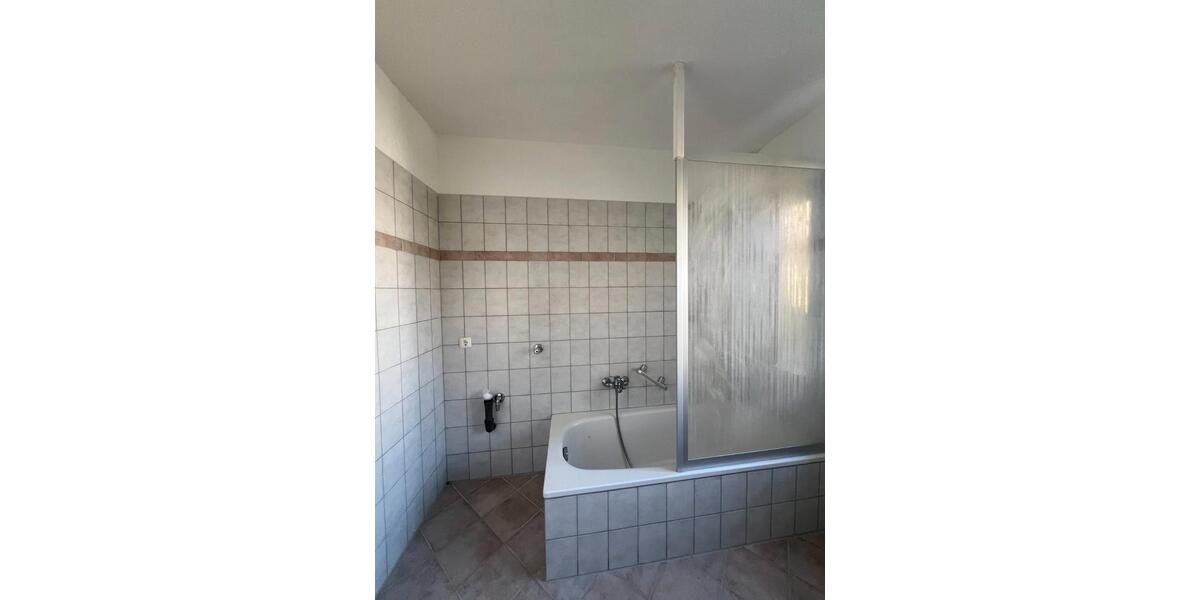 Etagenwohnung Motten - 3 Zimmer, 80 m&sup2;, 570&euro; | Angebot:26157373