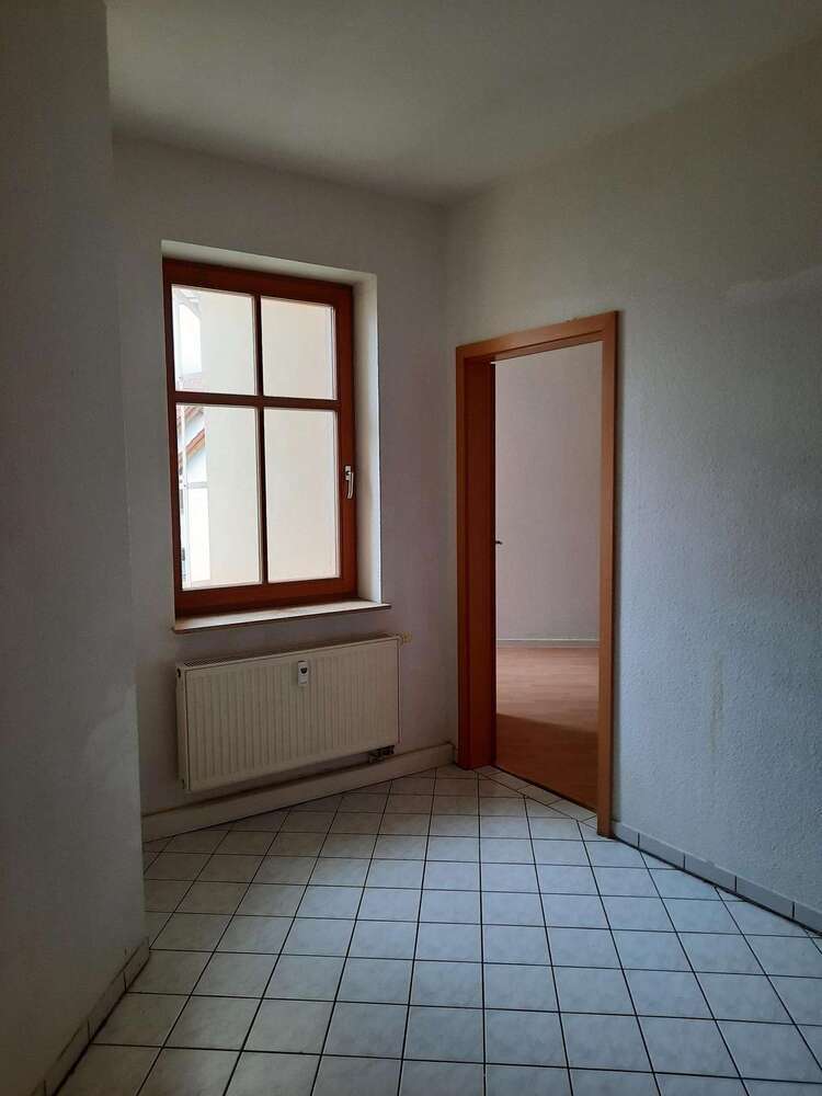 2 Zimmer-Wohnung *gerade in Renovierung* frei ab 01.08.2023
