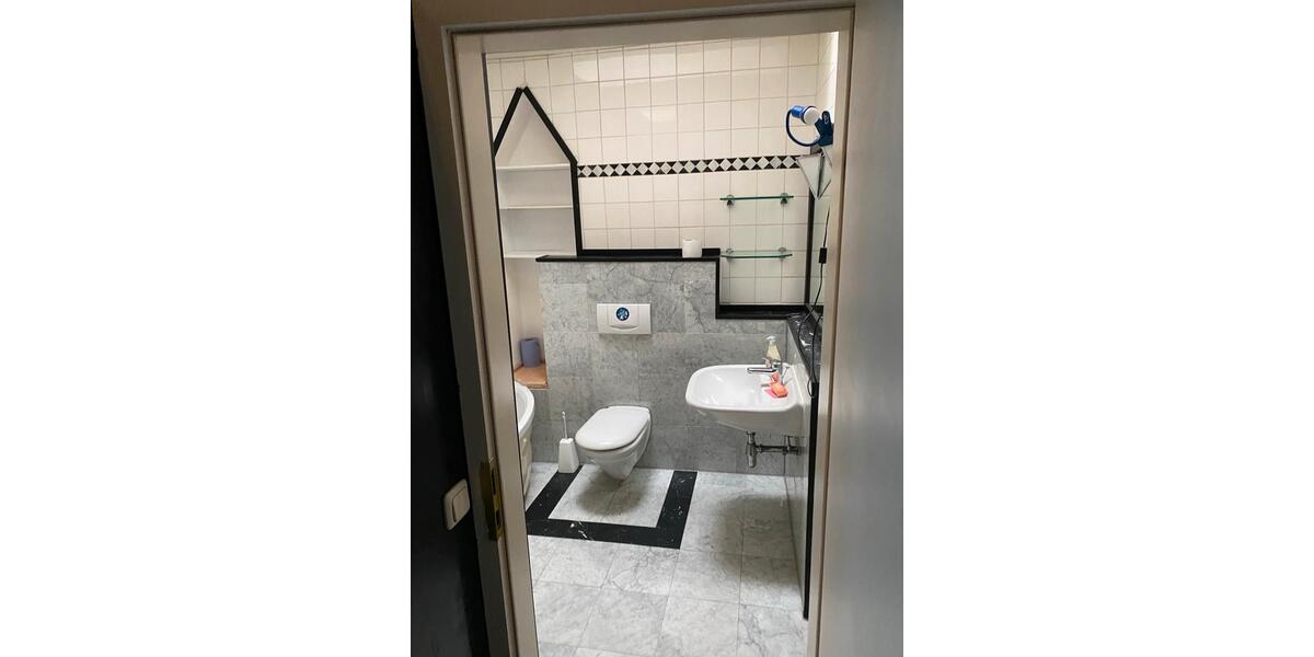 Dachgeschoßwohnung Neumünster - 3 Zimmer, 95 m&sup2;, 850&euro; | Angebot:24564033