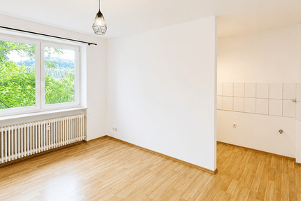 Wohnung Wuppertal Langerfeld - 1 Zimmer, 25 m&sup2;, 300&euro; | Angebot:27121772