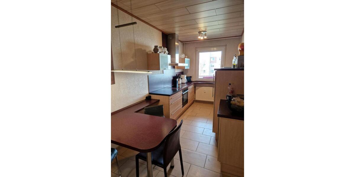 Etagenwohnung Sömmerda - 3 Zimmer, 80 m&sup2;, 870&euro; | Angebot:25904177