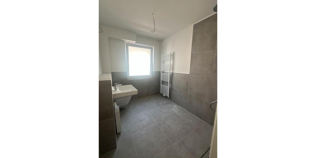 Erdgeschoßwohnung Wunstorf - 2.5 Zimmer, 520 m&sup2;, 1.406&euro; | Angebot:21335656