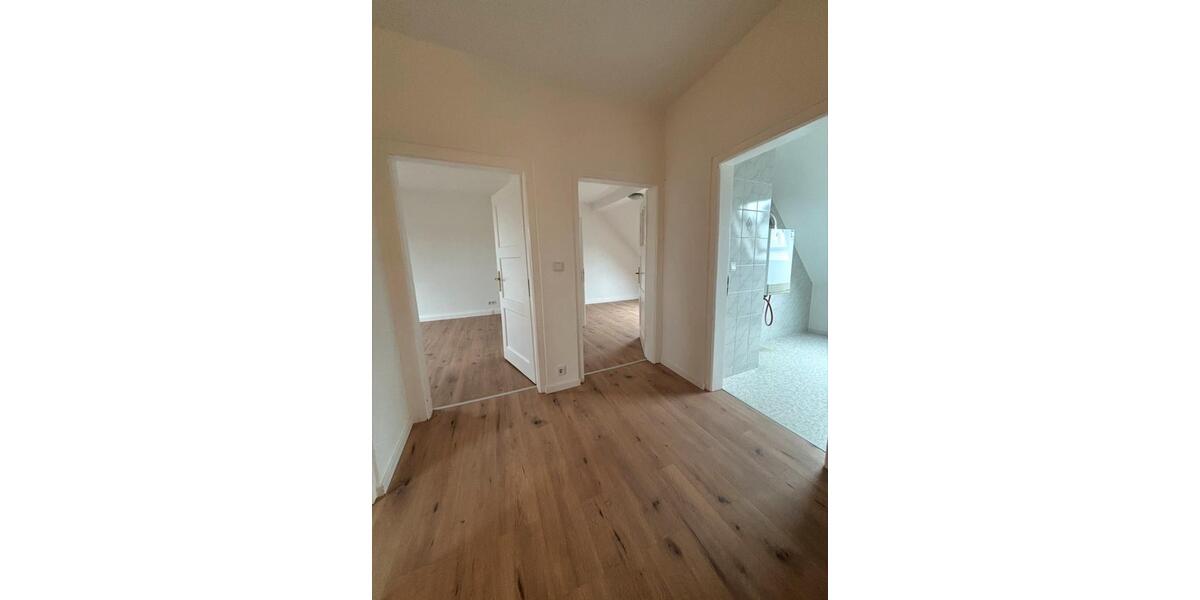 Etagenwohnung Neunkirchen Heinitz - 2 Zimmer, 58 m&sup2;, 760&euro; | Angebot:24842827