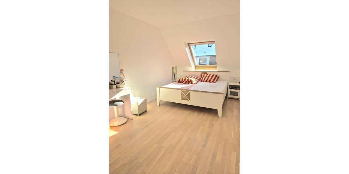 Reihenhaus Norderstedt Friedrichsgabe - 4.5 Zimmer, 114 m&sup2;, 1.920&euro; | Angebot:25232400