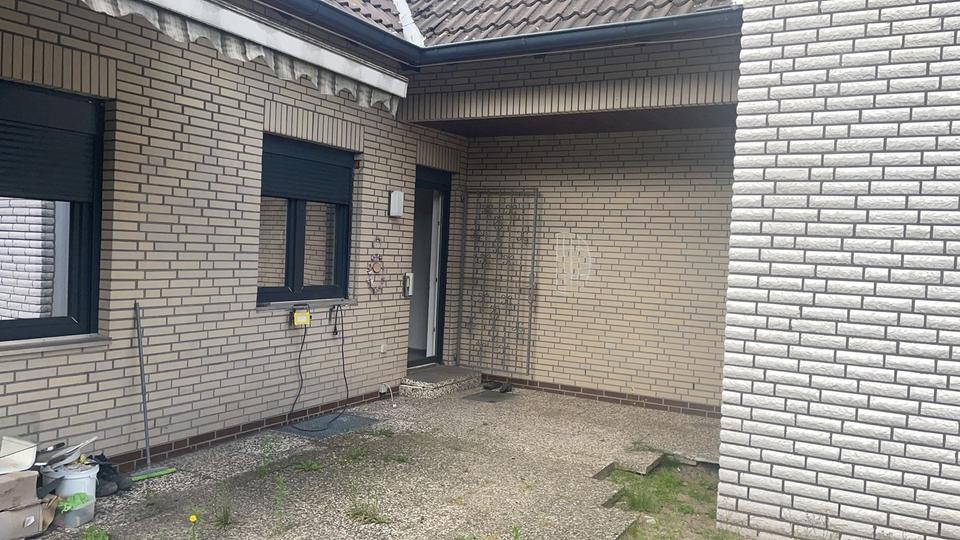 Erdgeschoßwohnung Burgwedel - 3 Zimmer, 120 m&sup2;, 900&euro; | Angebot:26580581