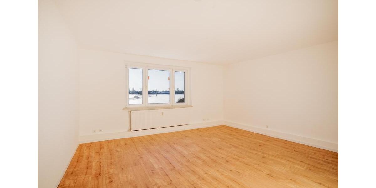 Borna - frisch sanierte 3 Zimmerwohnung 3 zimmer