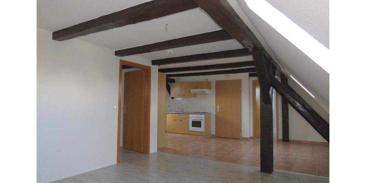 Dachgeschoßwohnung Klötze - 2 Zimmer, 51 m&sup2;, 304&euro; | Angebot:24416023