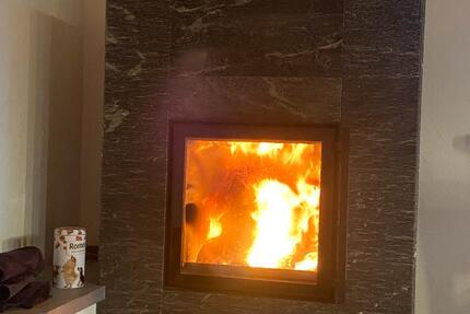 Lichtdurchflutete Dachgeschosswohnung in SOB zu vermieten 3 zimmer