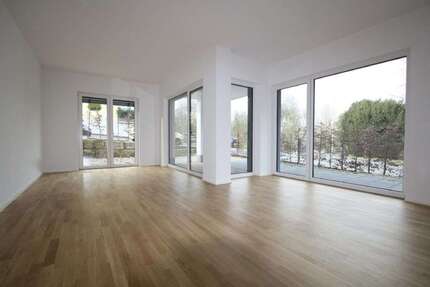 Wohnung Idstein - 3 Zimmer, 121 m&sup2;, 1.450&euro; | Angebot:26990364