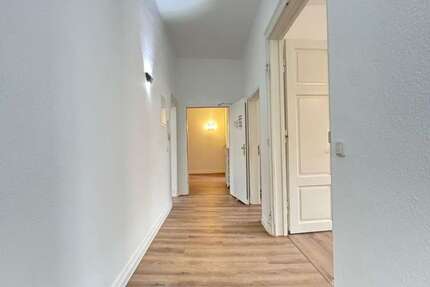 Wohnung zum Mieten in Gießen 1.300 € 137 m² 5 zimmer