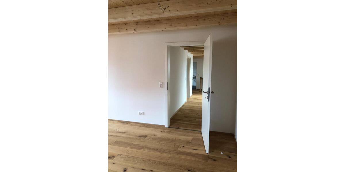 Maisonettenwohnung Oettingen in Bayern - 3 Zimmer, 93 m&sup2;, 1.150&euro; | Angebot:24731942
