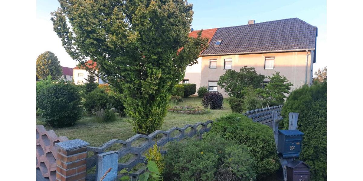 Doppelhaushälfte Haselbachtal - 12 Zimmer, 160 m&sup2;, 1.050&euro; | Angebot:22972489